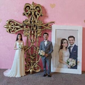 Elegant rustic Gold Love Wall Cross Decor